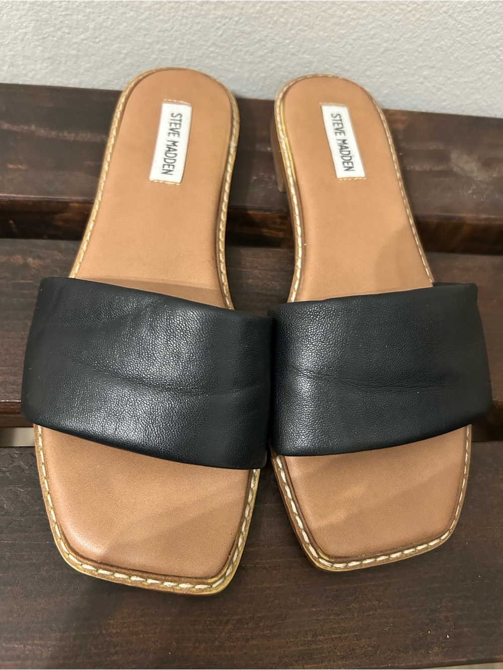 Steve Madden Black Leather Wide-Band Slide Sandals